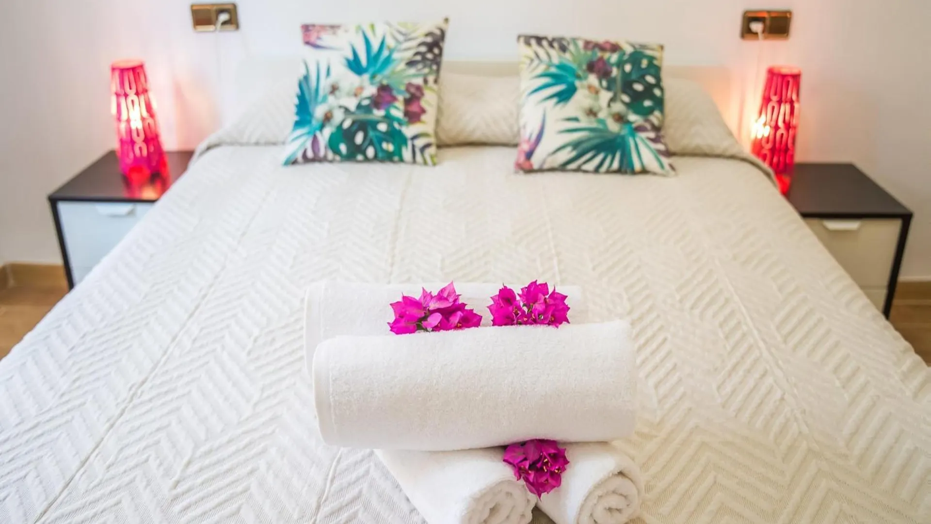 Charming Holiday Home For 6 Guests Alcúdia España