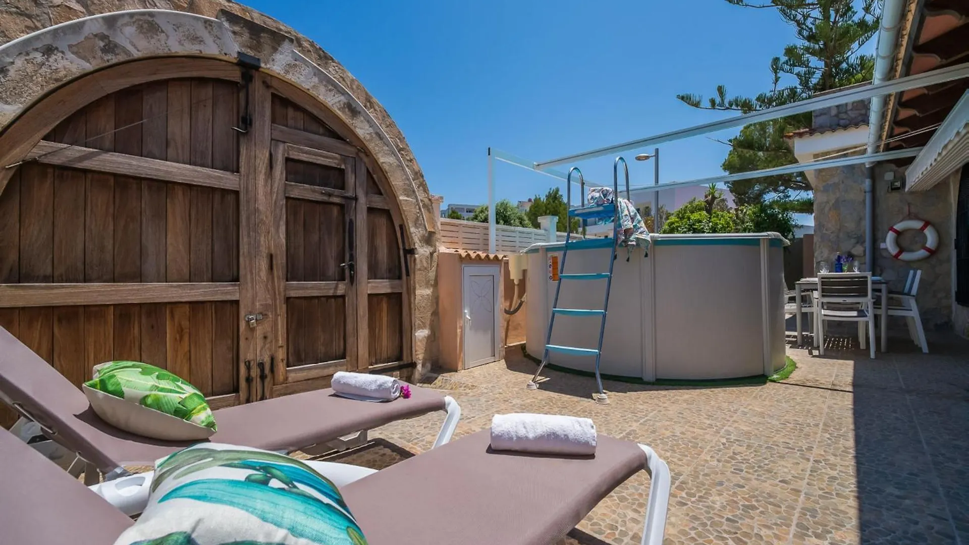 Charming Holiday Home For 6 Guests Alcúdia