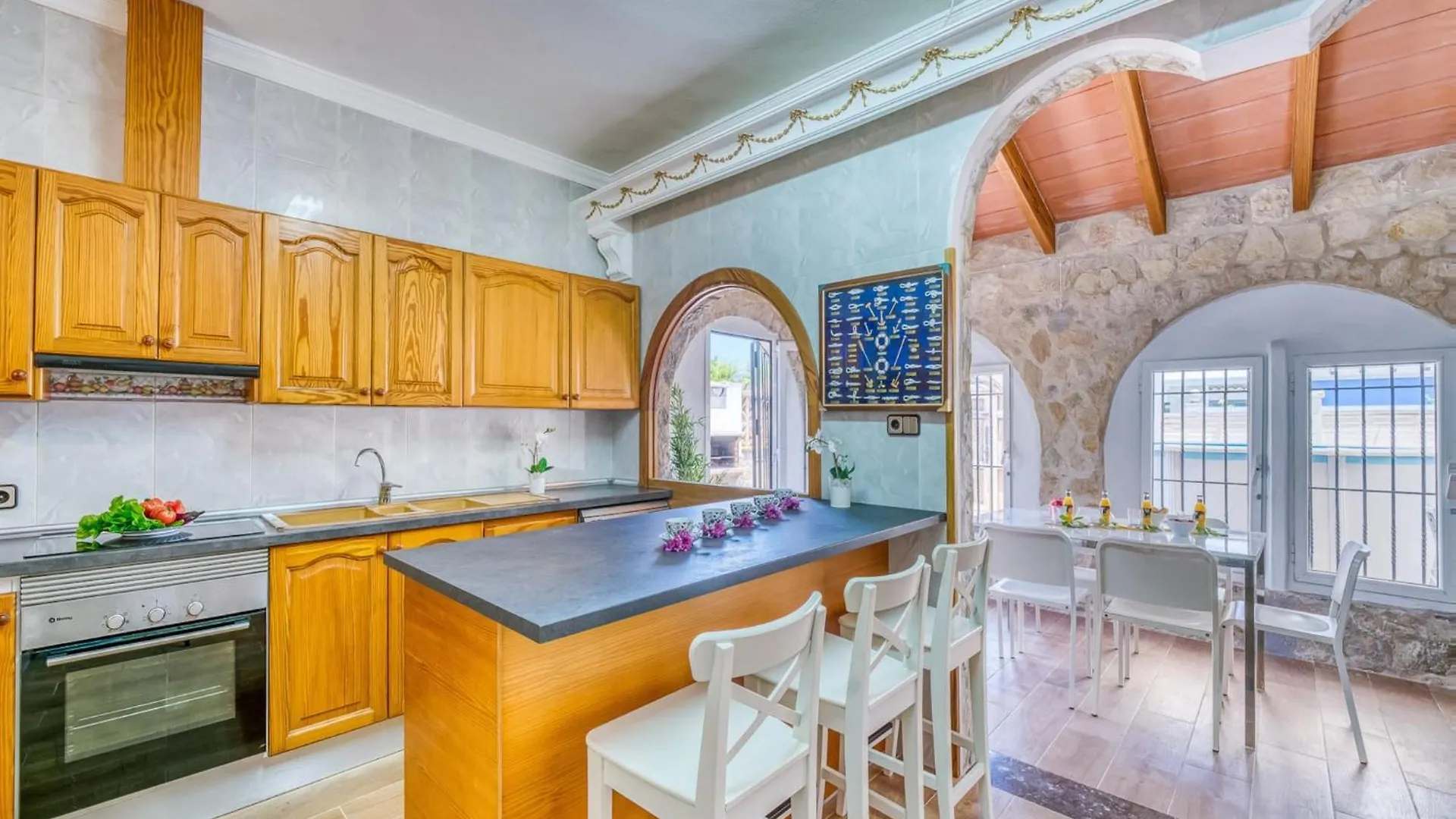 Charming Holiday Home For 6 Guests Alcúdia