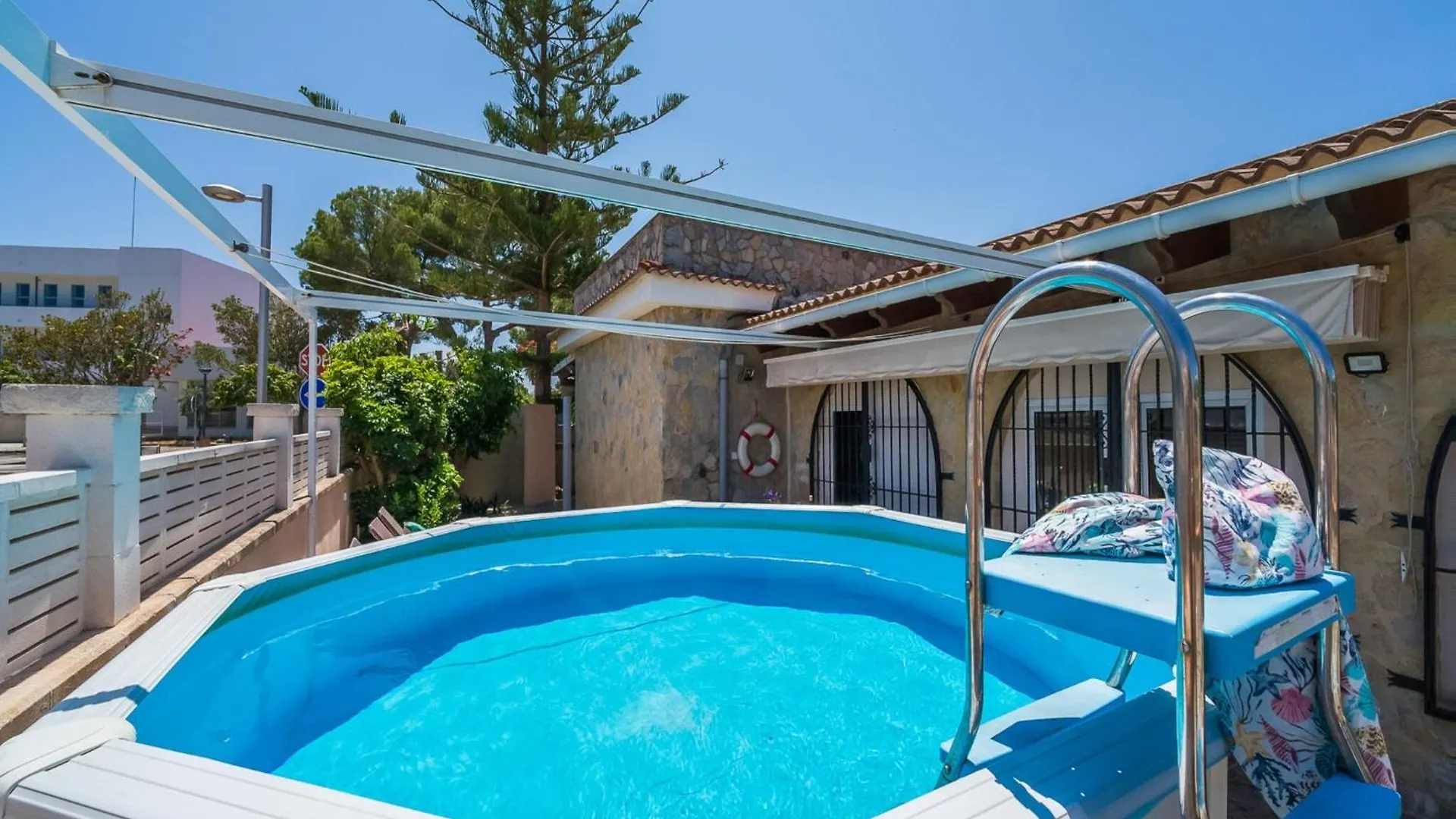 Charming Holiday Home For 6 Guests Alcúdia