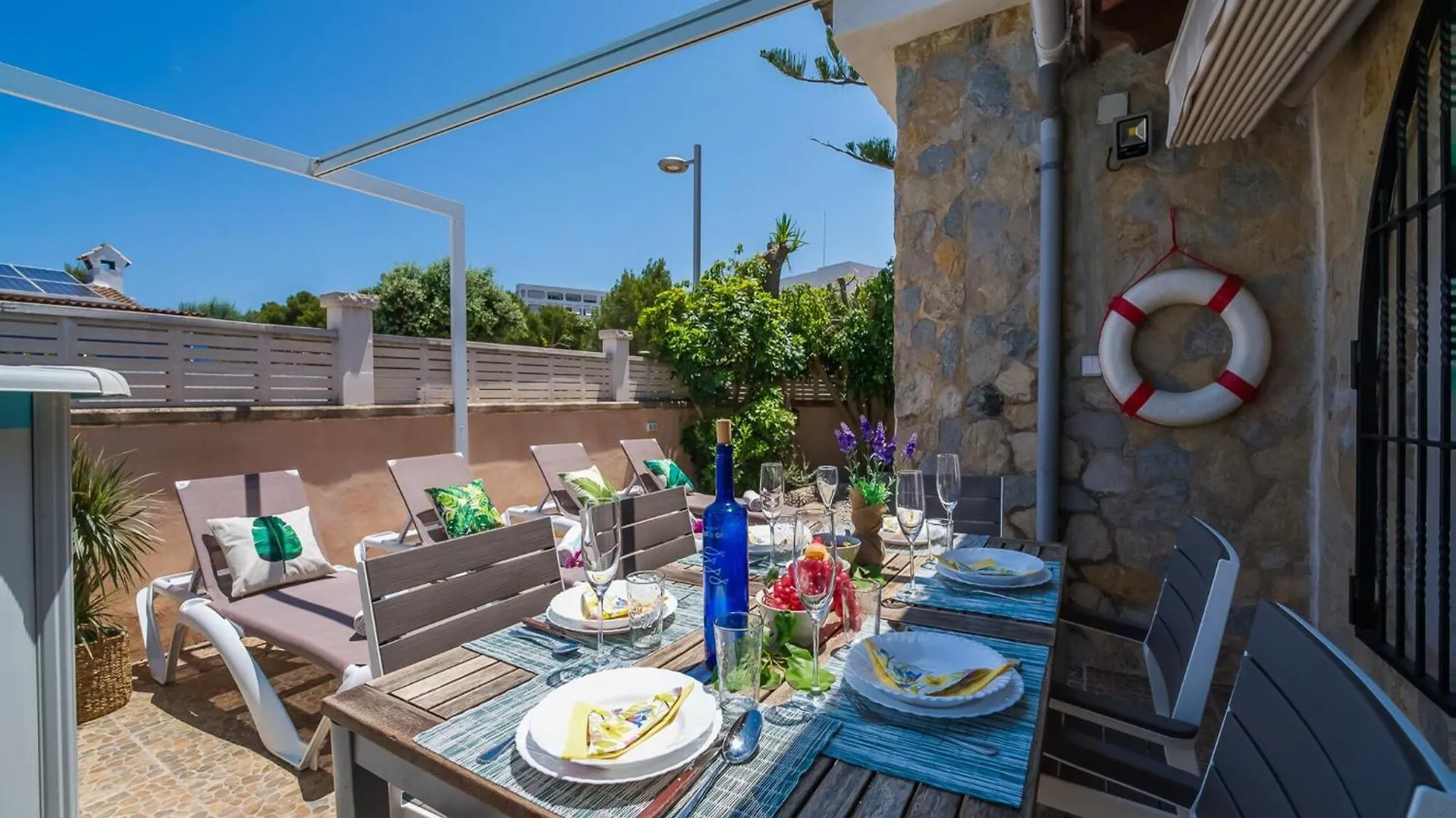 Charming Holiday Home For 6 Guests 알쿠디아